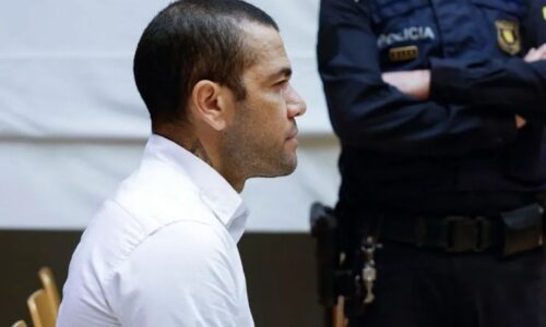 Dani Alves vs. Pumas: La batalla legal por 5 millones de dólares