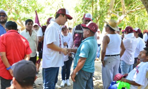 Con diálogo y gestión de recursos resolveremos conflicto en el mercado y movilidad del boulevard de San Andrés Tuxtla: Rafa Fararoni