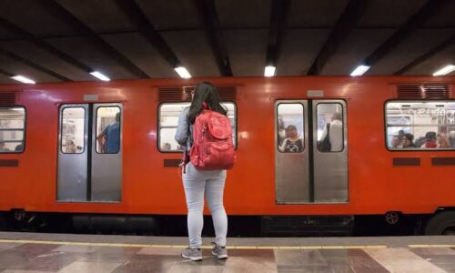CDMX busca castigar los pinchazos en el Metro