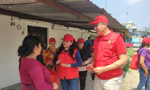 Yolanda del Rosario Hernández , presenta propuesta para resolver problemática de residuos sólidos
