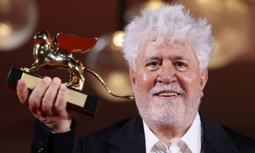 Almodóvar critica a Trump en EE.UU.