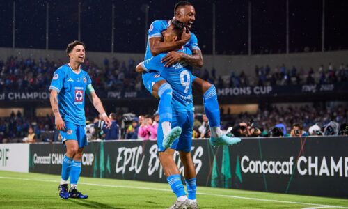 Cruz Azul humilla y hace historia en CONCACAF