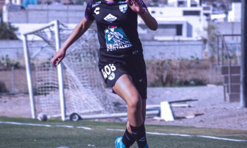 Tiene 14 años, es jarocha y Pachuca ya la promovió a la sub 19 femenil