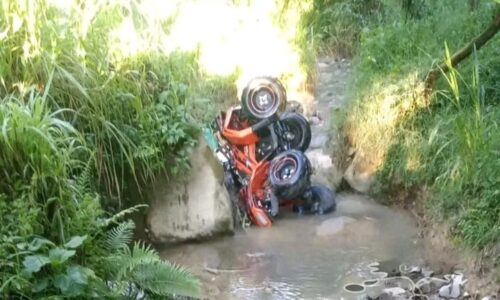 Sobrevive niña de 2 años a accidente en cuatrimoto, dos adultos pierden la vida en Coscomatepec