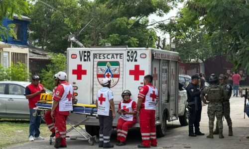 En Veracruz una mujer pierde la vida tras ser atropellada por su esposo en su casa