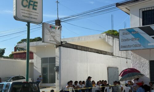 Cinco días sin luz en Tlalixcoyan, toman instalaciones de CFE