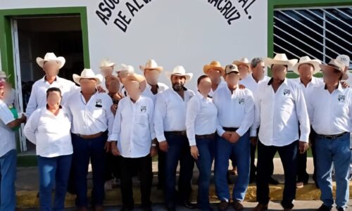Presidente de la Unión Ganadera de Alvarado mantiene desamparado tres niños