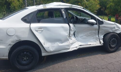 Ebrios provocan accidente en Medellín de Bravo