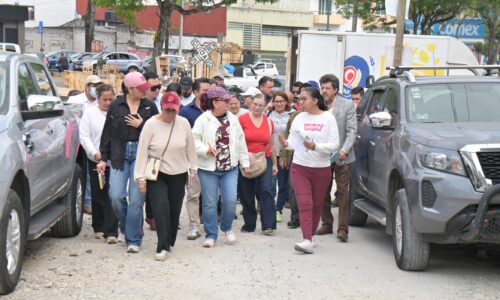 De manera directa, la Alcaldesa de Xalapa dio seguimiento a peticiones de vecinos en la colonia Emiliano Zapata