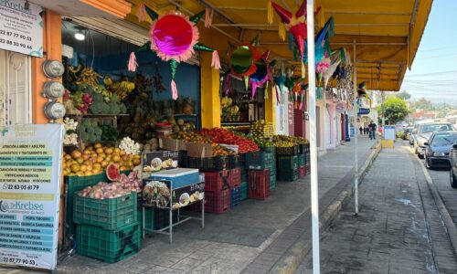 DESTACABLE PARTICIPACIÓN DEL SECTOR COMERCIO EN EL PROCESO DE REORDENACIÓN PEATONAL