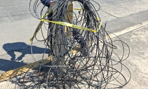 Cables caídos activaron protocolos preventivos en Coatepec