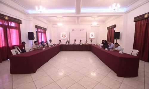 Cabildo de San Andrés Tuxtla ratifica a Sixto Carvajal como Cronista de la ciudad