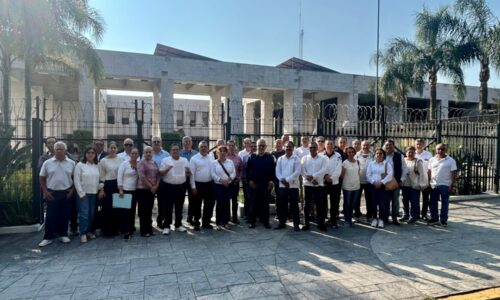 Jubilados de CFE exigen eliminación de Pensión Dorada y que se respeten sus derechos adquiridos, ellos están abiertos a participar en Foros de Debate