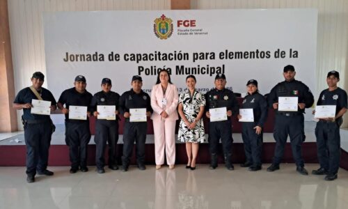 Fiscal Lisbeth Jiménez capacita a Policía Municipal de Alvarado