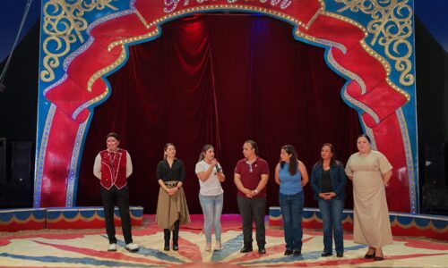 GESTIONA GOBIERNO MUNICIPAL DE BANDERILLA CIRCO GRATIS PARA 300 ESCOLARES DE PREESCOLAR Y PRIMARIA