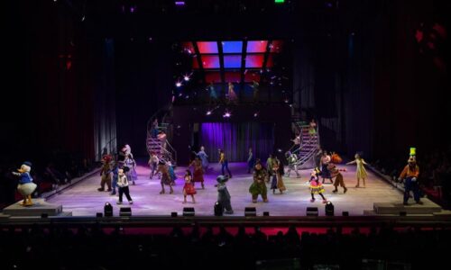 Disney On Ice: ¡Vive la magia! deslumbra en su estreno en el Auditorio Nacional