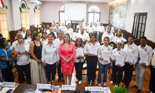 ​Instalan consejos de población y prevención del embarazo adolescente en Alvarado